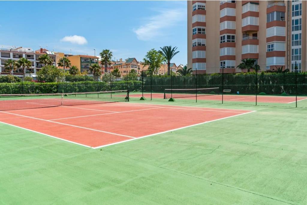 טורוקס Beachfront Apartment Madrid 709 מראה חיצוני תמונה